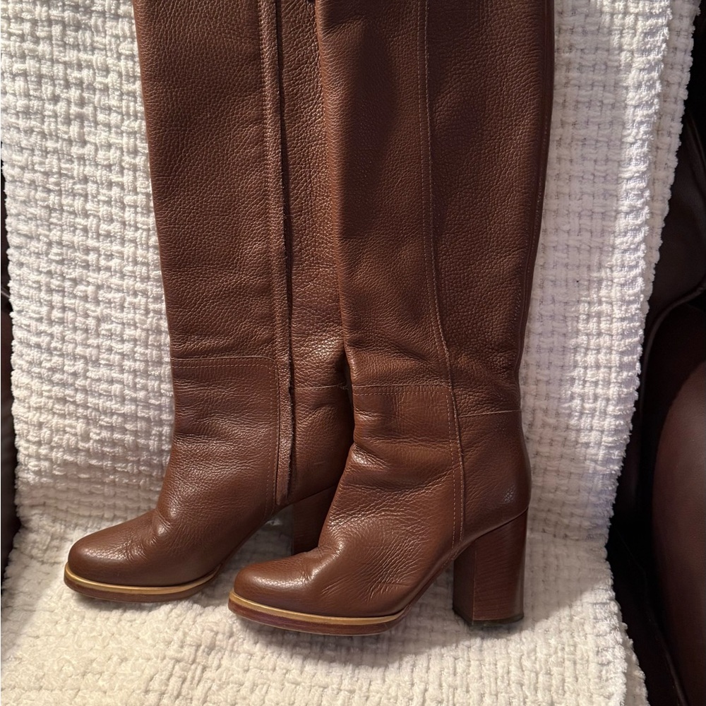 Escada Dark chocolate boots size EU 36